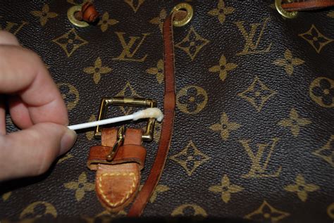 how to clean lv leather wallet|cleaning louis vuitton leather.